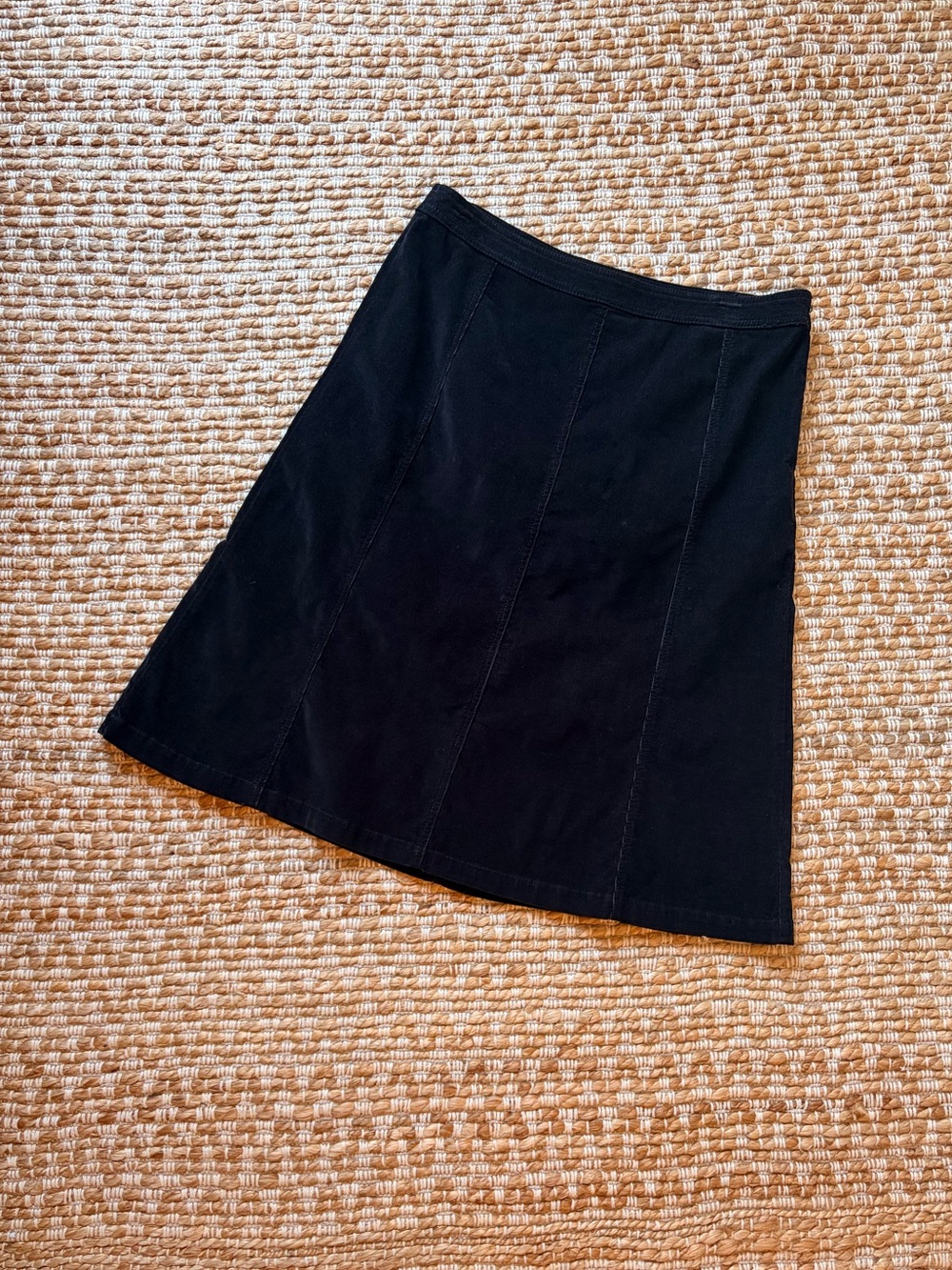 croft & barrow Black A-Line corduroy Women's plus size Skirt size 16. Work skirt